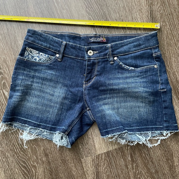 Levi's Pants - Levi’s Jean shorts